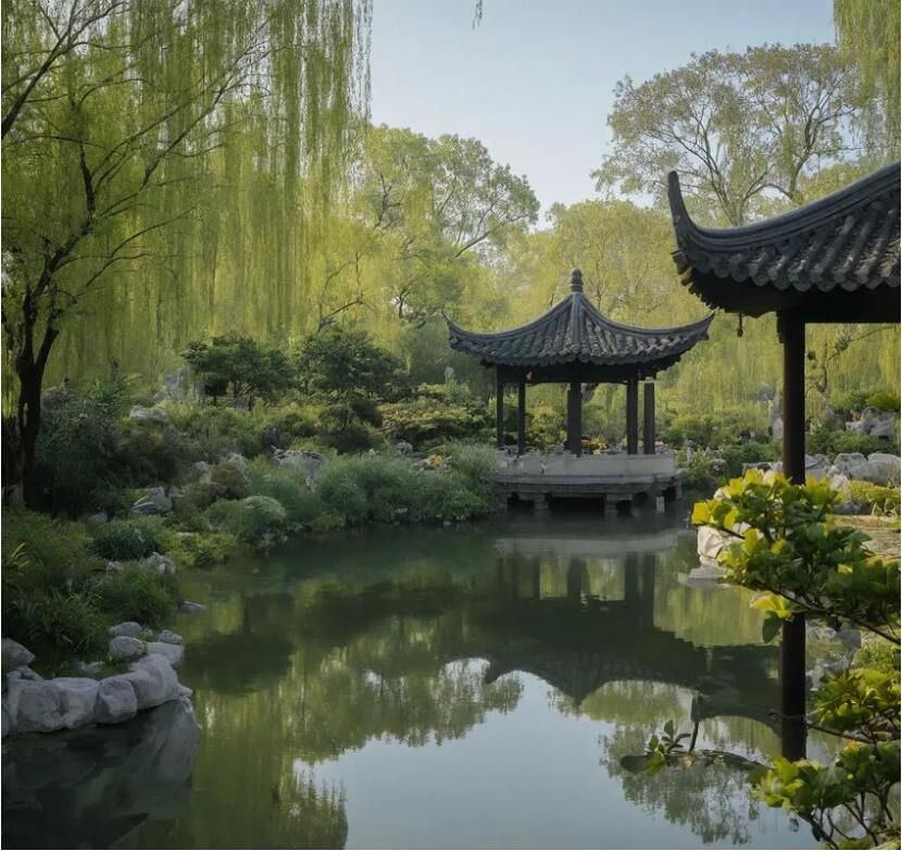 雨花区倾城建筑有限公司